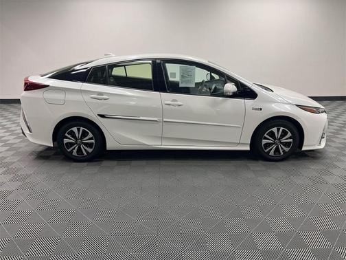 2017 Toyota Prius Prime Advanced