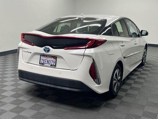 2017 Toyota Prius Prime Advanced