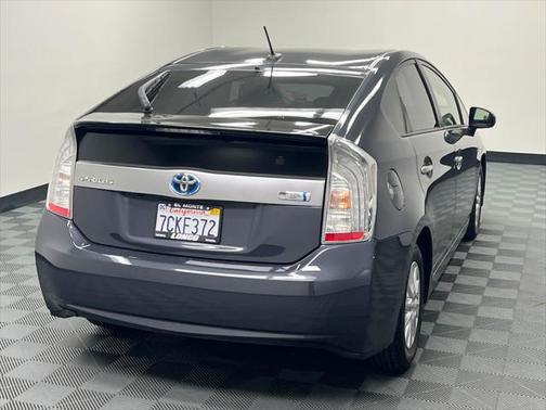 2013 Toyota Prius Plug-in Base
