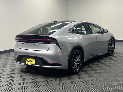 2024 Toyota Prius XLE