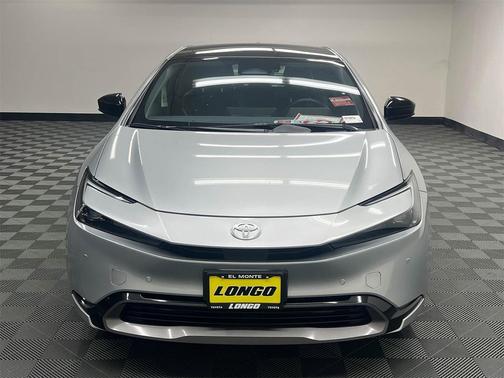 2024 Toyota Prius XLE