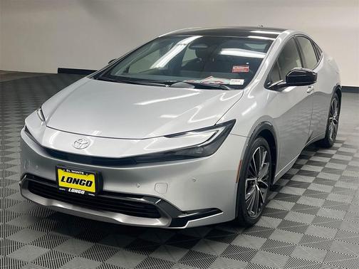 2024 Toyota Prius XLE