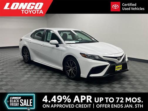 2024 Toyota Camry SE