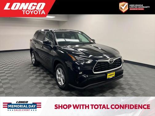 2023 Toyota Highlander LE