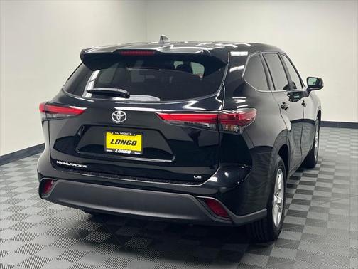 2023 Toyota Highlander LE