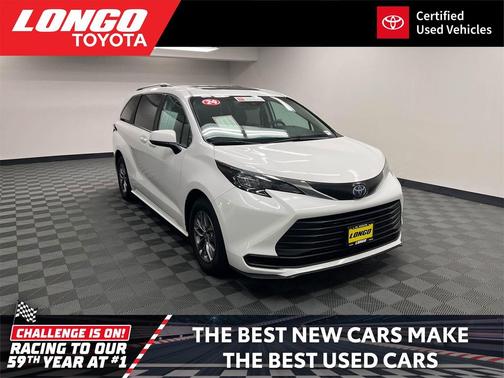 2024 Toyota Sienna LE