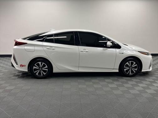 2017 Toyota Prius Prime Advanced