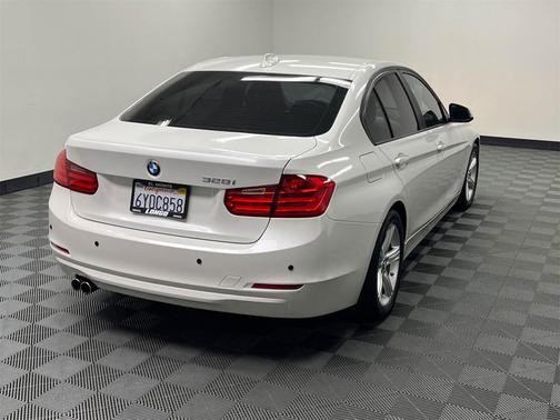2013 BMW 328 328i
