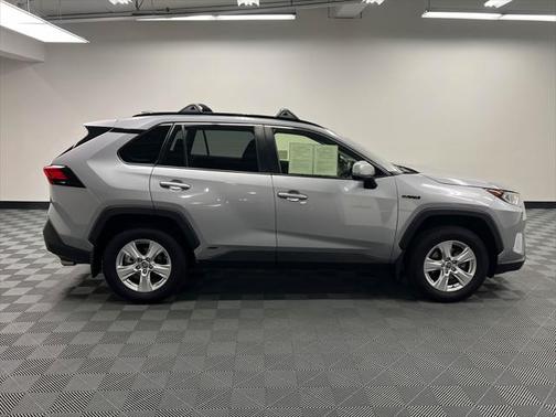 2020 Toyota RAV4 Hybrid XLE