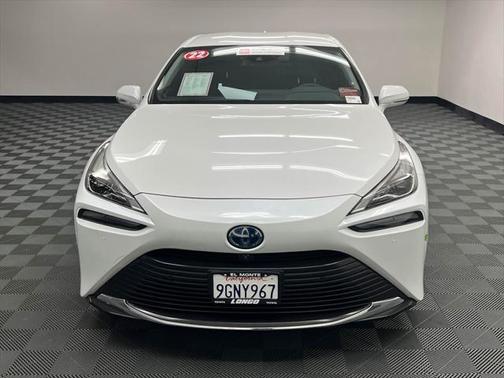 2022 Toyota Mirai Base