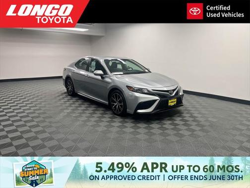 2024 Toyota Camry SE