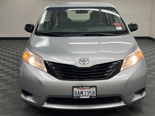 2017 Toyota Sienna SE