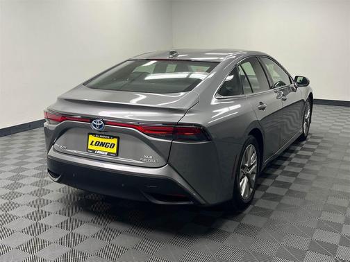 2022 Toyota Mirai Base