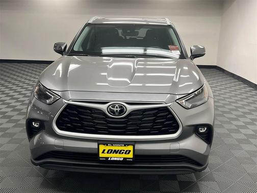 2025 Toyota Highlander Hybrid XLE