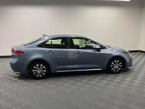 2022 Toyota Corolla Hybrid LE