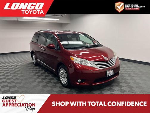 2017 Toyota Sienna XLE
