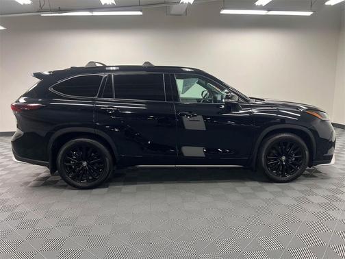 2024 Toyota Highlander XSE