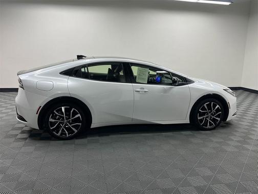 2024 Toyota Prius Prime XSE