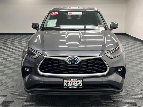2023 Toyota Highlander Hybrid LE