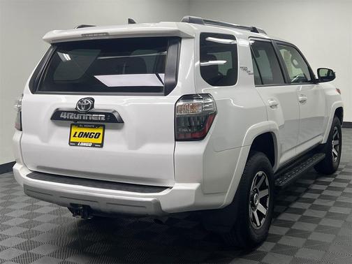 2024 Toyota 4Runner TRD Off Road