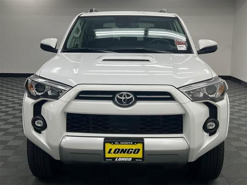 2024 Toyota 4Runner TRD Off Road