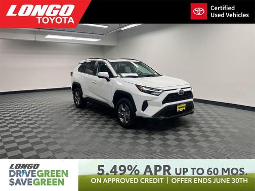 2024 Toyota RAV4 XLE
