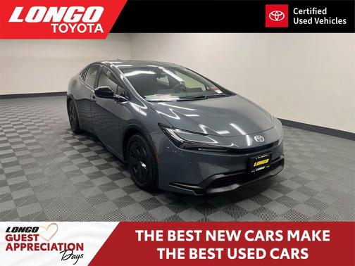 2024 Toyota Prius LE