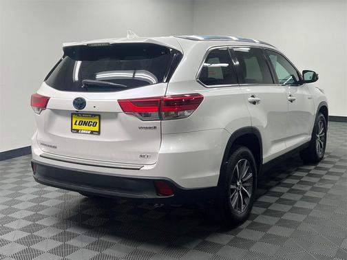 2019 Toyota Highlander Hybrid XLE