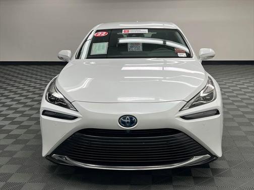 2022 Toyota Mirai Base