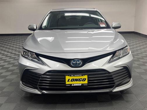 2024 Toyota Camry Hybrid LE