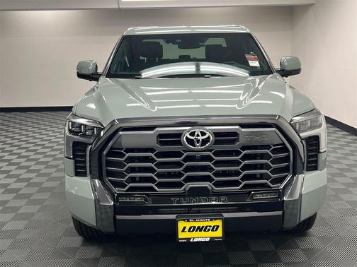 2025 Toyota Tundra Hybrid Platinum