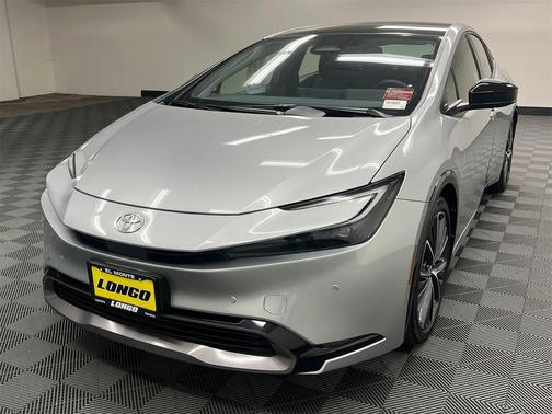 2024 Toyota Prius XLE