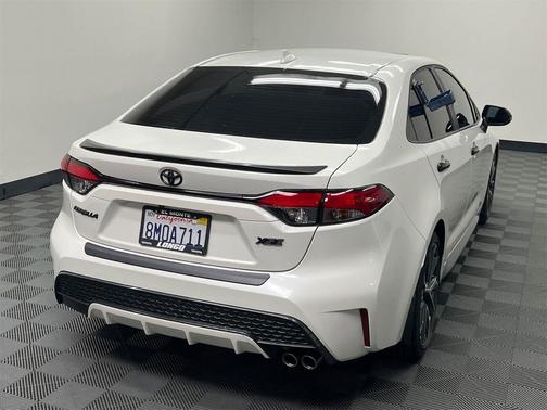 2020 Toyota Corolla XSE
