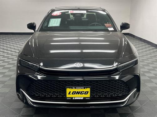 2024 Toyota Crown Limited