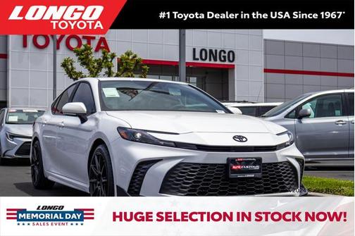 2025 Toyota Camry SE
