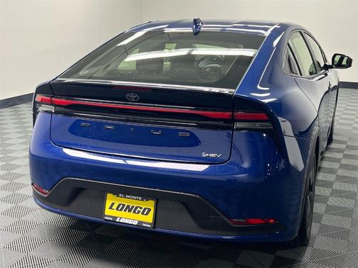 2024 Toyota Prius LE