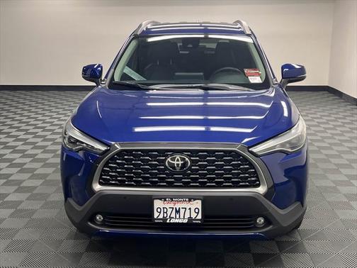 2022 Toyota Corolla Cross XLE