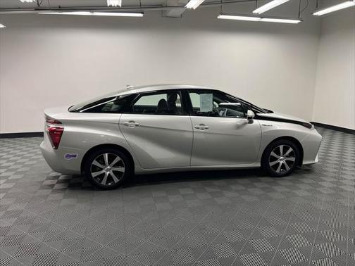 2019 Toyota Mirai Base
