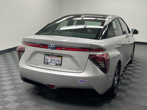 2019 Toyota Mirai Base