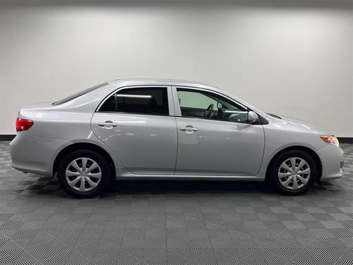 2009 Toyota Corolla LE