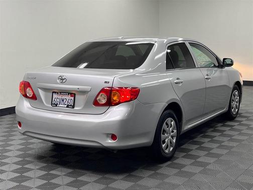 2009 Toyota Corolla LE