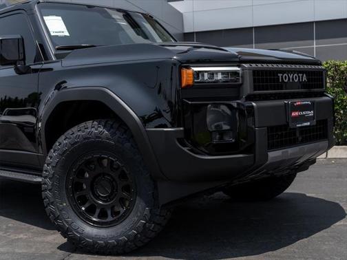 2025 Toyota Land Cruiser Base