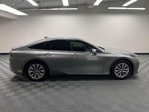2022 Toyota Mirai Base