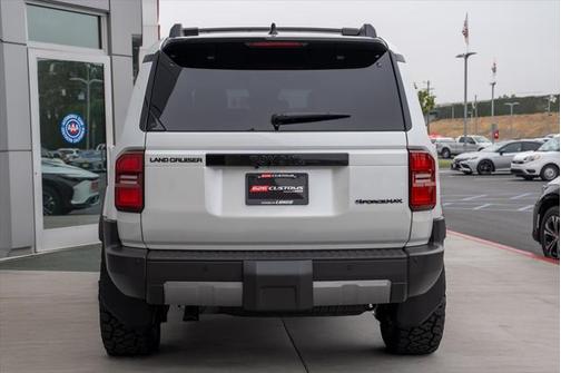 2025 Toyota Land Cruiser Base
