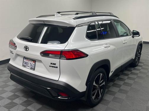 2024 Toyota Corolla Hybrid SE