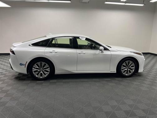 2021 Toyota Mirai Base