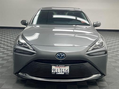 2021 Toyota Mirai Base