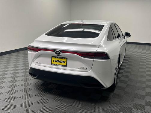 2023 Toyota Mirai Base