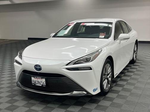 2021 Toyota Mirai Base