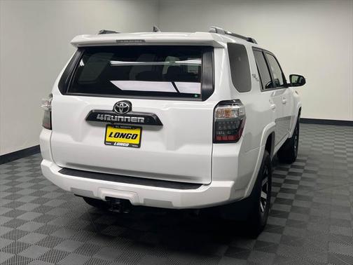 2024 Toyota 4Runner TRD Off Road